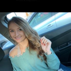 Meet your Posher, Tabitha